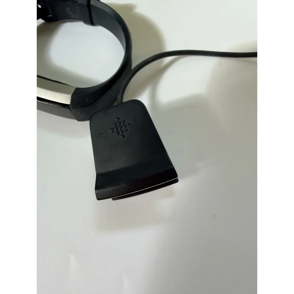 fitbit alta hr